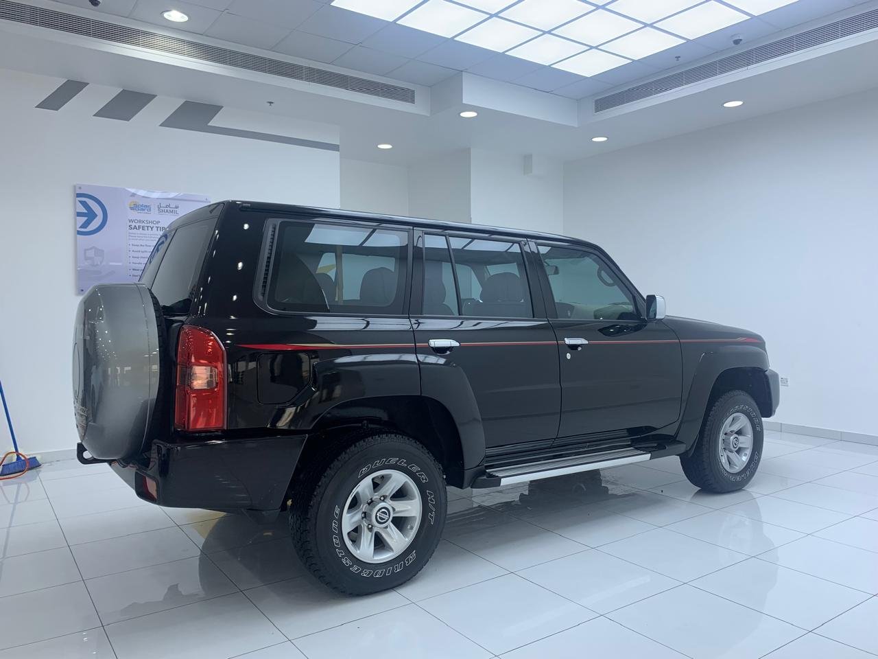 Car polish and interior detailing — Shamil Trading Sharjah